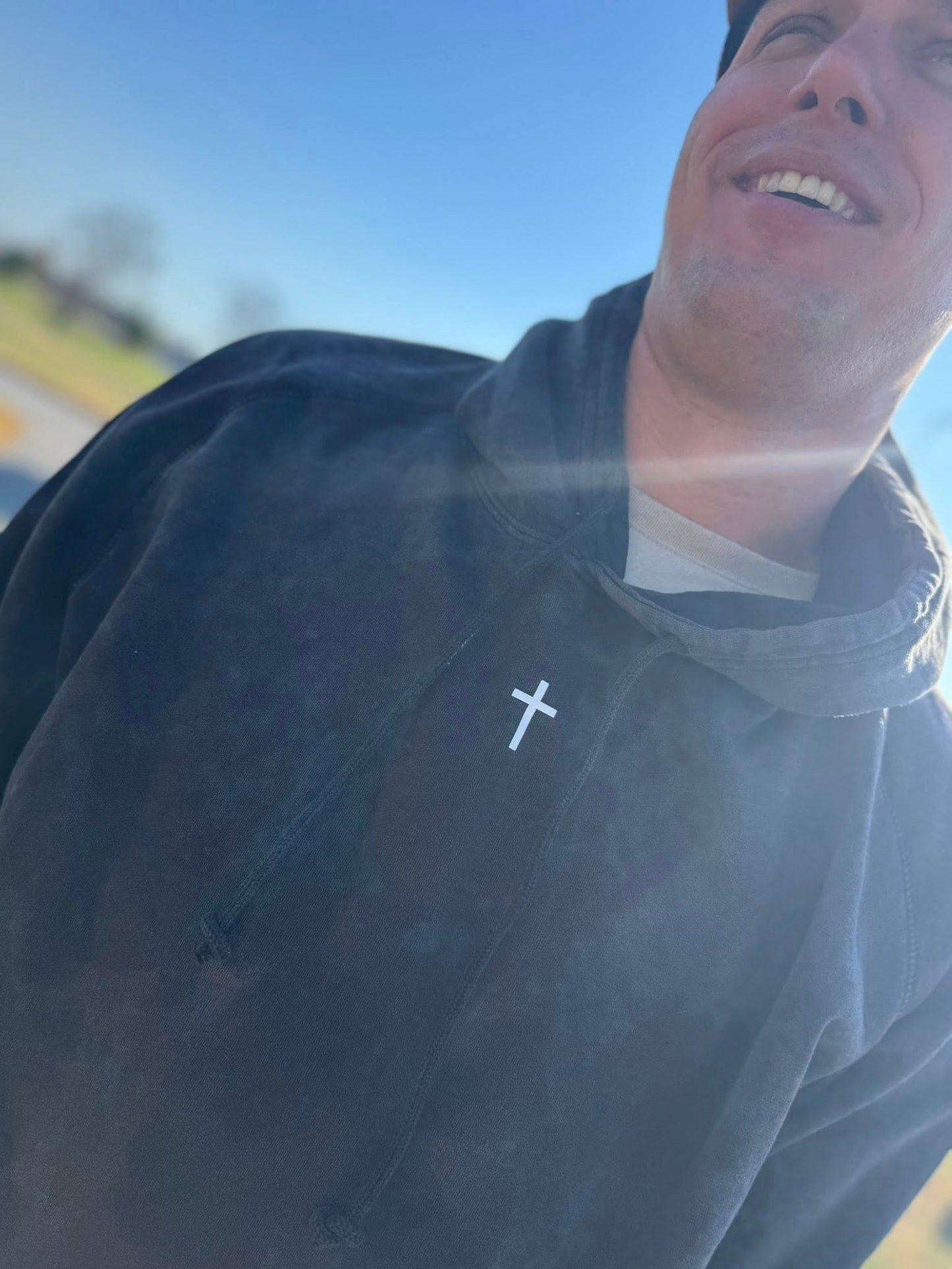 Jesus is King-Sweatshirt