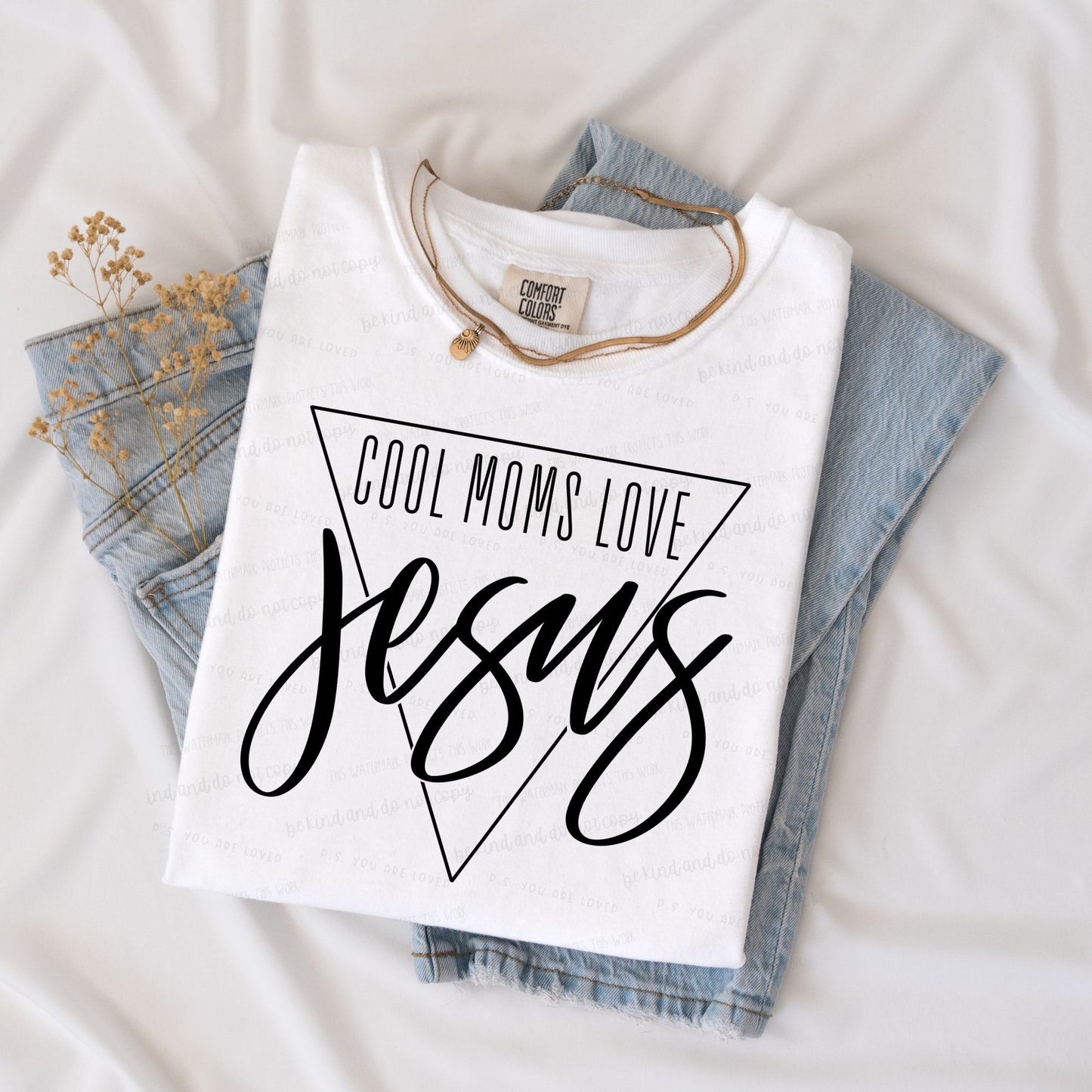 Cool moms love Jesus-DTF Transfer